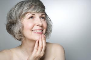 Bientôt un médicament contre les cheveux blancs !